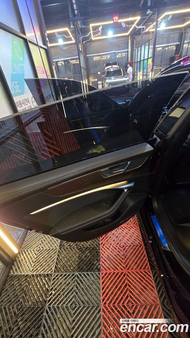 Audi A7 (4K) Premium, 2023 11