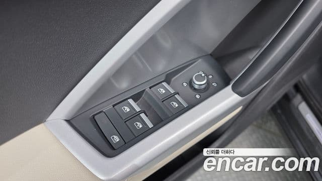 Audi Q3 (F3) Premium, 2023 13