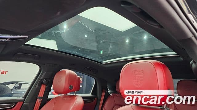 Porsche Cayenne (PO536) 3.0 купе Platinum Edition, 2023 19