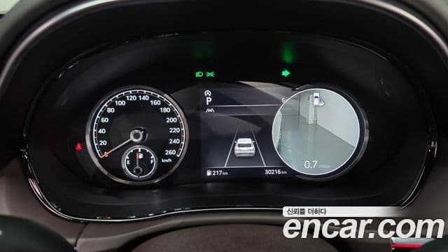 Genesis GV70, 2021 8