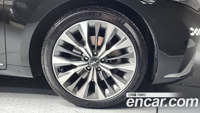 Kia K8 Noblesse, 2022 все фото