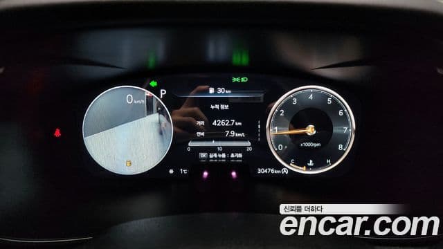 Genesis The / новый New G70 슈팅브레이크, 2023 8