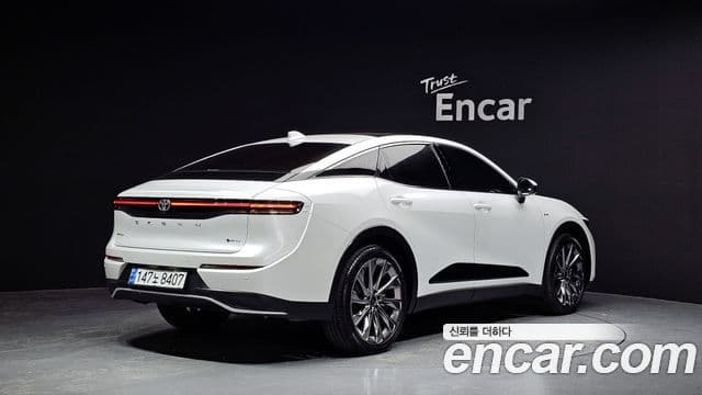 Toyota 크라운 кроссовер, 2025 2