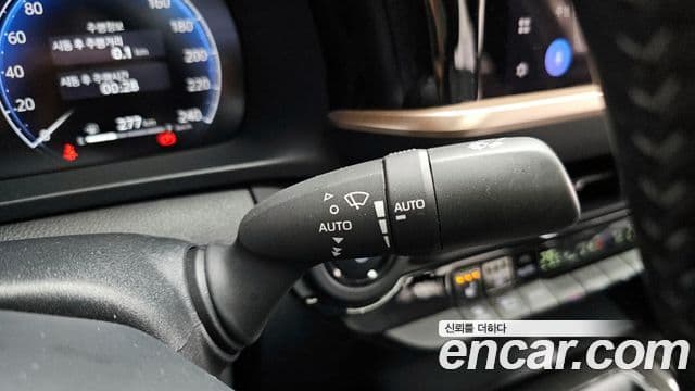 Toyota 크라운 кроссовер, 2025 14