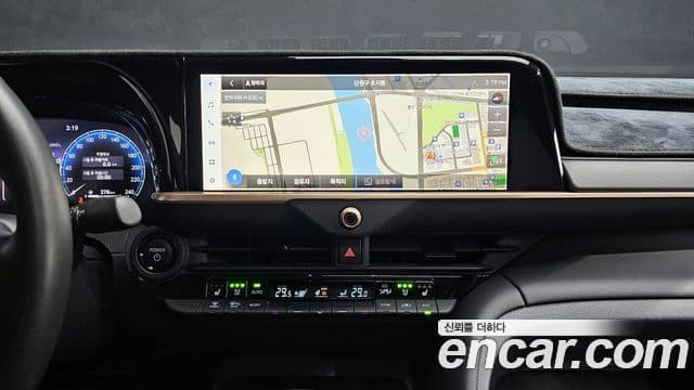 Toyota 크라운 кроссовер, 2025 19