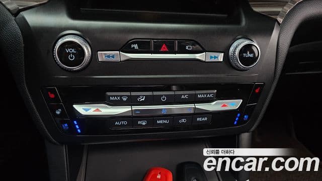Ford Explorer 6세대 2.3 Limited 4WD, 2020 17