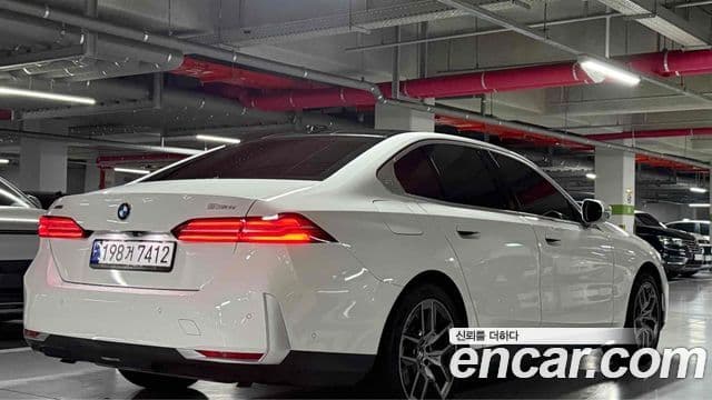 BMW 5시리즈 (G60), 2024 3