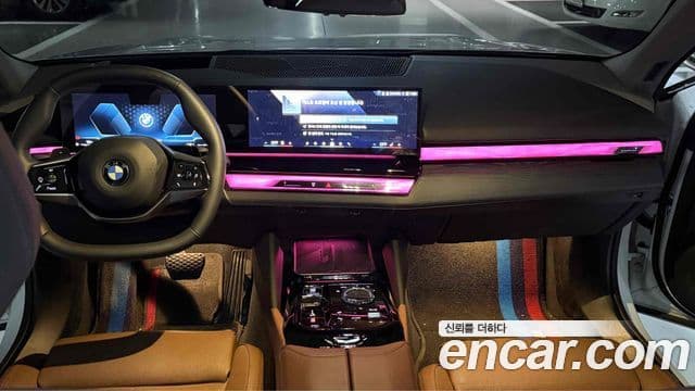 BMW 5시리즈 (G60), 2024 все фото