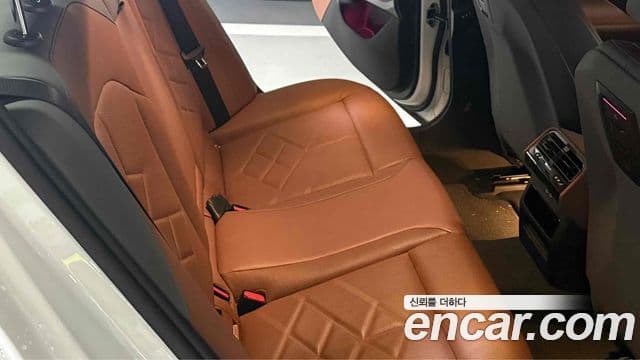 BMW 5시리즈 (G60), 2024 8