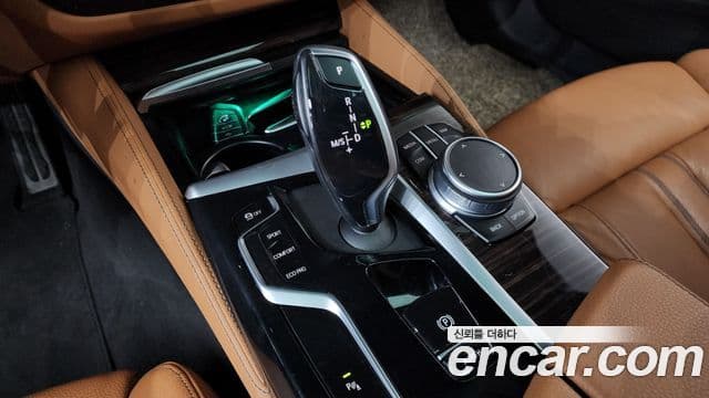 BMW 5시리즈 (G30) 520i M Sport, 2022 9