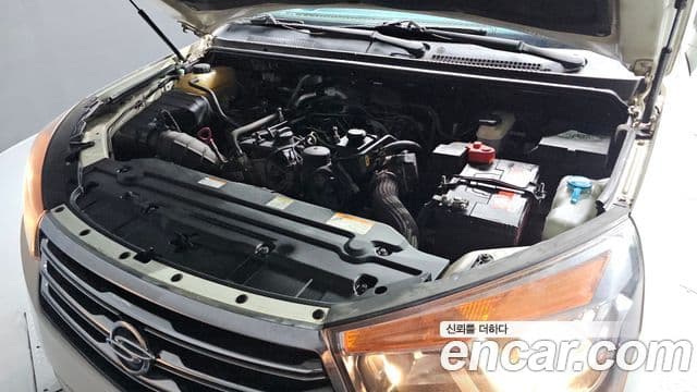 KG모빌리티(SsangYong) Korando 투리스모 2WD GT 11인승, 2014 6