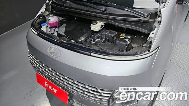 Hyundai Staria Modern, 2025 6