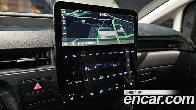 Hyundai Staria Modern, 2025 17