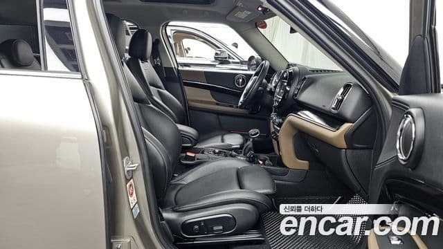 Mini Cooper D Countryman 2세대, 2018 11