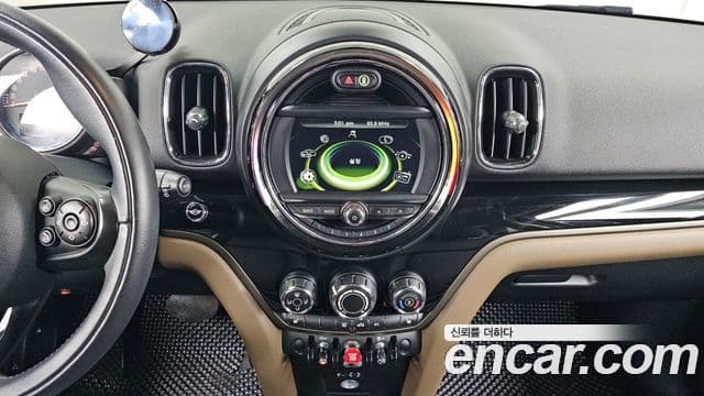 Mini Cooper D Countryman 2세대, 2018 14