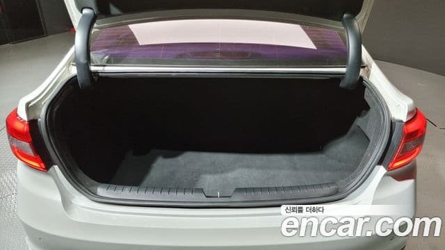 Hyundai LF Sonata 2.0 Smart, 2015 20