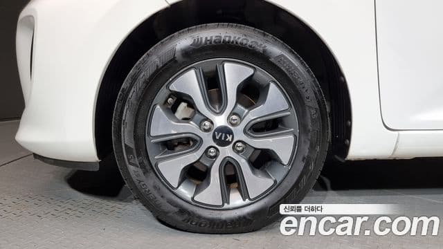 Kia The / новый New Morning Luxury, 2016 все фото