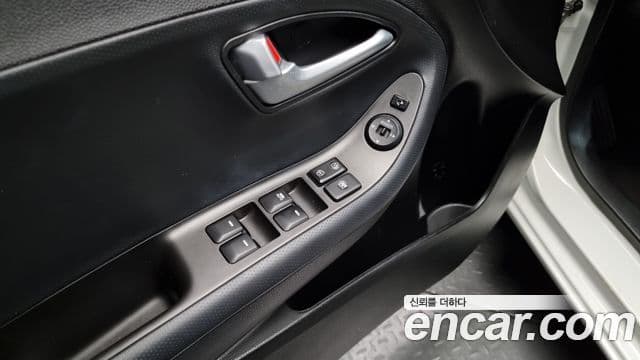 Kia The / новый New Morning Luxury, 2016 18