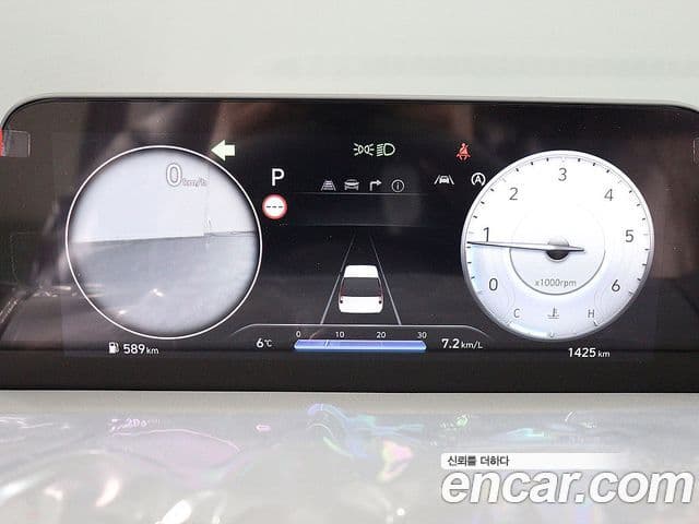 Hyundai Staria Inspiration, 2025 6