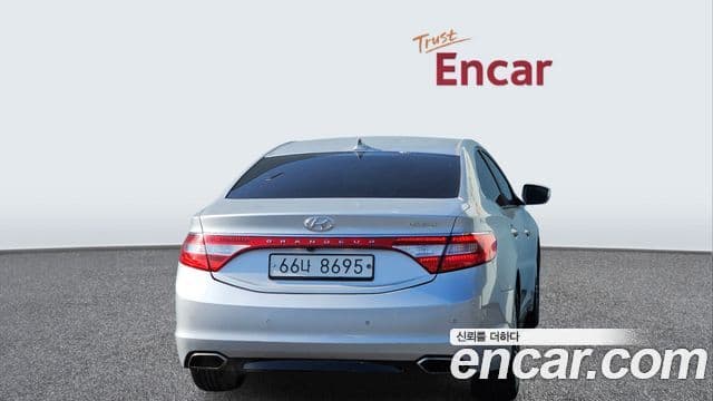 Hyundai Grandeur HG Modern, 2016 4