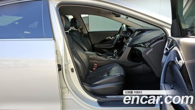 Hyundai Grandeur HG Modern, 2016 10