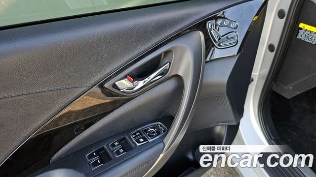 Hyundai Grandeur HG Modern, 2016 17