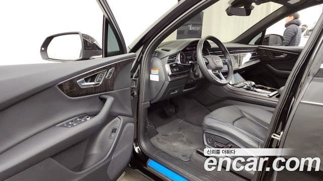 Audi Q7 (4M) Premium, 2023 10