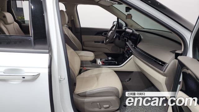 Kia Carnival 4세대 Signature, 2023 11