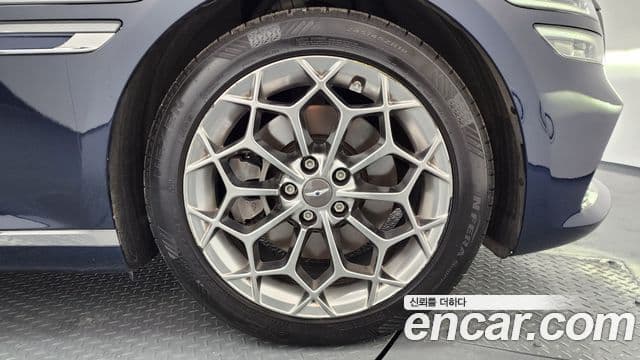 Genesis G80 (RG3) бензин 2.5 турбо AWD, 2021 все фото