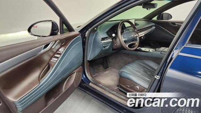 Genesis G80 (RG3) бензин 2.5 турбо AWD, 2021 10