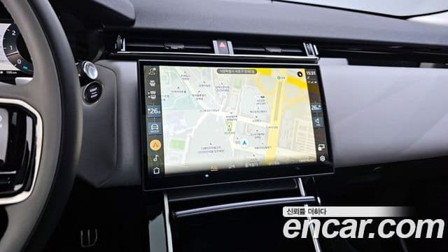 Land Rover Range Rover Velar 3.0 P400 Dynamic HSE, 2025 14