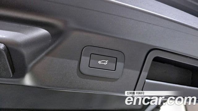 Land Rover Range Rover Velar 3.0 P400 Dynamic HSE, 2025 20