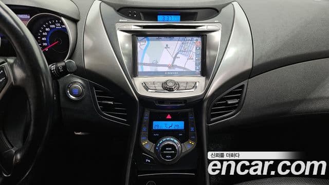 Hyundai Avante MD Premium, 2014 14