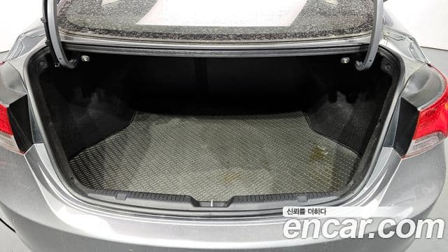 Hyundai Avante MD Premium, 2014 20