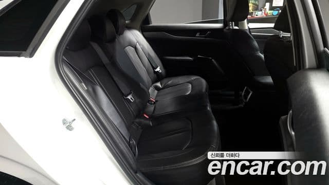 Kia K5 3세대 Prestige, 2020 12