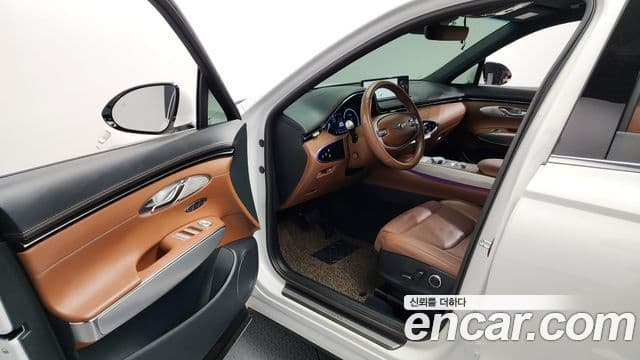 Genesis GV70, 2021 10