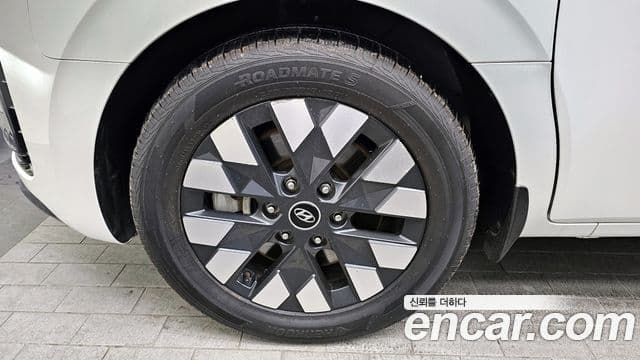 Hyundai Staria Inspiration, 2022 все фото