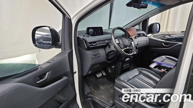 Hyundai Staria Inspiration, 2022 10