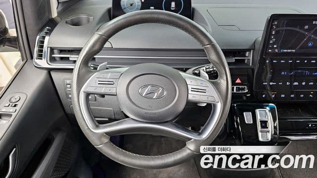 Hyundai Staria Inspiration, 2022 13