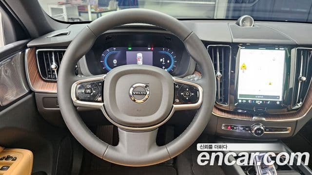 Volvo XC60 2세대 B5 Ultimate Bright, 2024 13