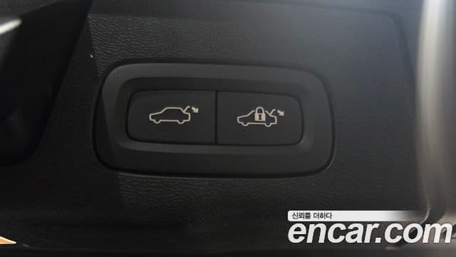 Volvo XC60 2세대 B5 Ultimate Bright, 2024 20