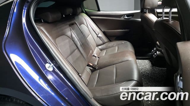 Kia 스팅어 Platinum, 2020 12