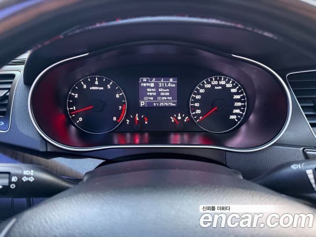 Kia The / новый New K7 Luxury, 2013 10