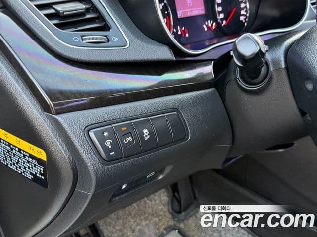 Kia The / новый New K7 Luxury, 2013 15