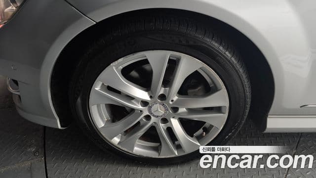 Mercedes-Benz C-класс W204 C220 CDI BlueEFFICIENCY, 2012 все фото