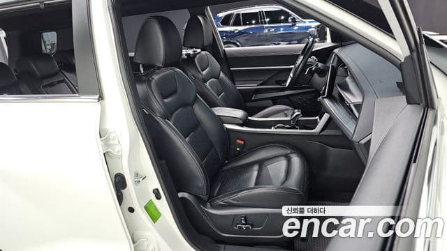 KG모빌리티(SsangYong) Torres T7, 2023 10