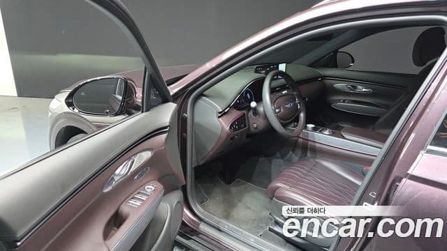 Genesis GV70, 2021 10