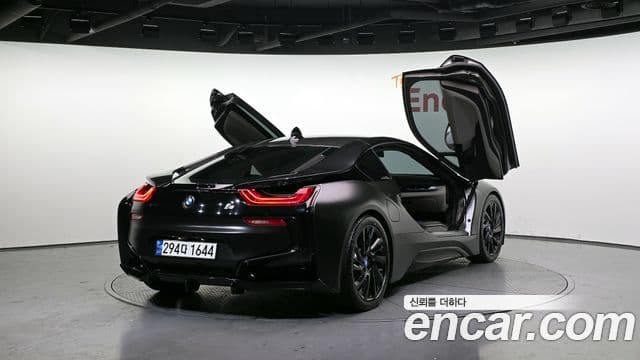 BMW i8 купе, 2016 20