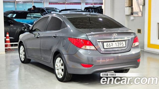 Hyundai Accent(новый кузов / новое поколение) Premier, 2013 4