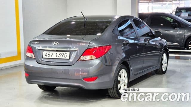 Hyundai Accent(новый кузов / новое поколение) Premier, 2013 6